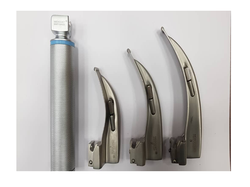 لارنگوسکوپ 3 تیغه